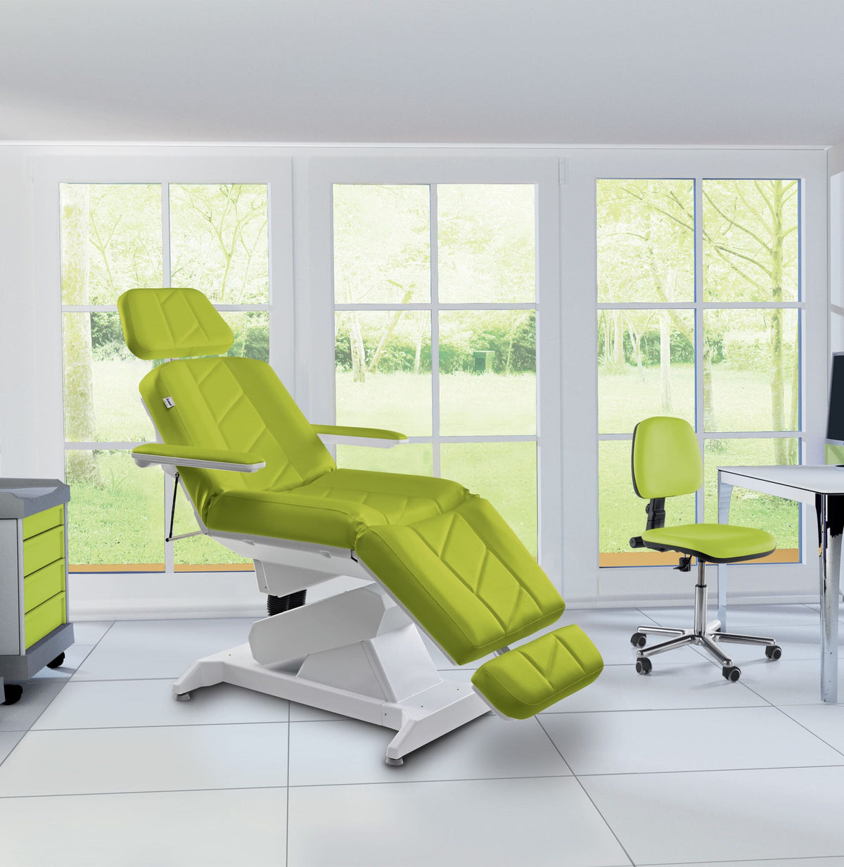 Lemi Syncro Bi-Zak electric medical chair