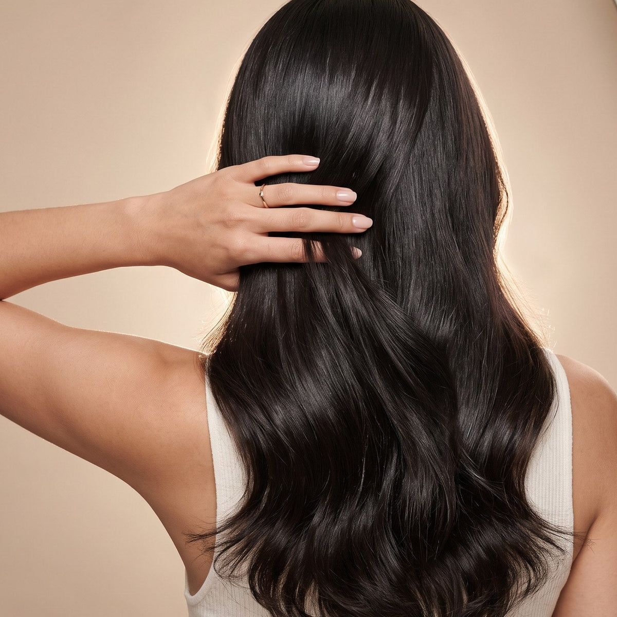 Glossy healthy dark hair after Minoxicapil shampoo
